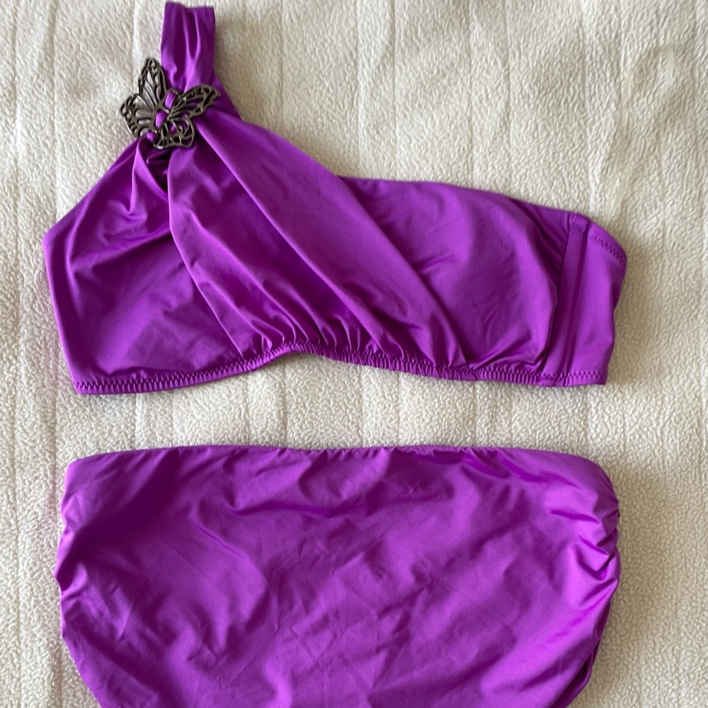 Becca by Rebecca Virtue 2 Piece Swimsuit (Made for Victoria's Secret)